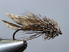Paul Aston, English Fly Dresser tying at The Irish Fly Fair 2025