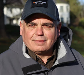 Scott Mackenzie Casting Demo at The Irish Fly Fair 2024